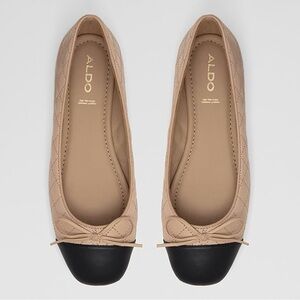 ALDO Women's Tan and Black Quilted Flats